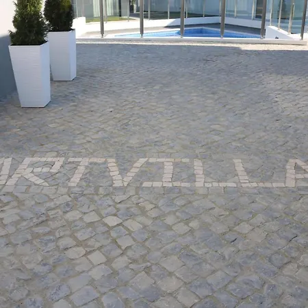 Artvilla Tourism Ferienhaus *