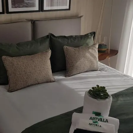 Ferienhaus Artvilla Tourism Castanheira de Pera