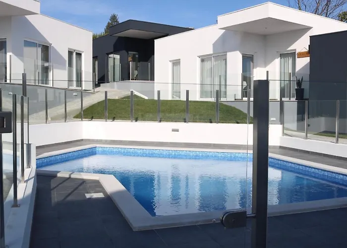 Artvilla Tourism * Castanheira de Pera