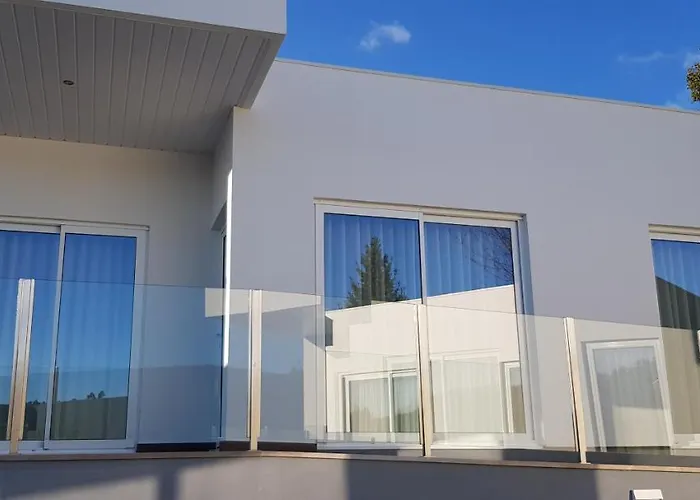 Artvilla Tourism Castanheira de Pera