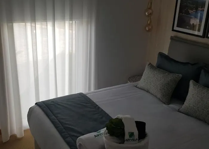 Artvilla Tourism * Castanheira de Pera